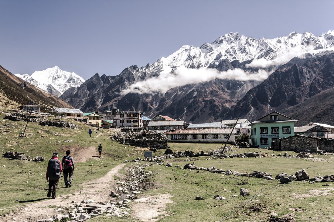 Montagnes du Langtang Trek au Népal.